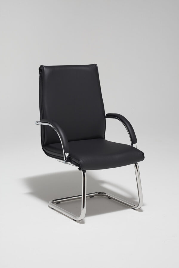 croma-v-1280x1280-q95